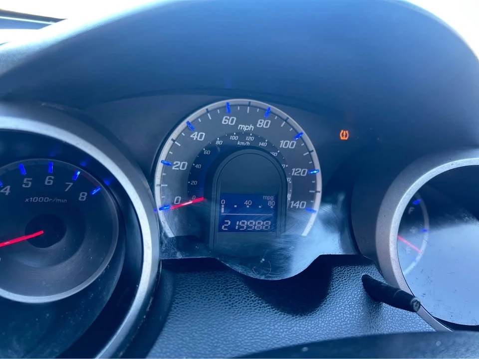 2011 Honda Fit - Image 7 of 8