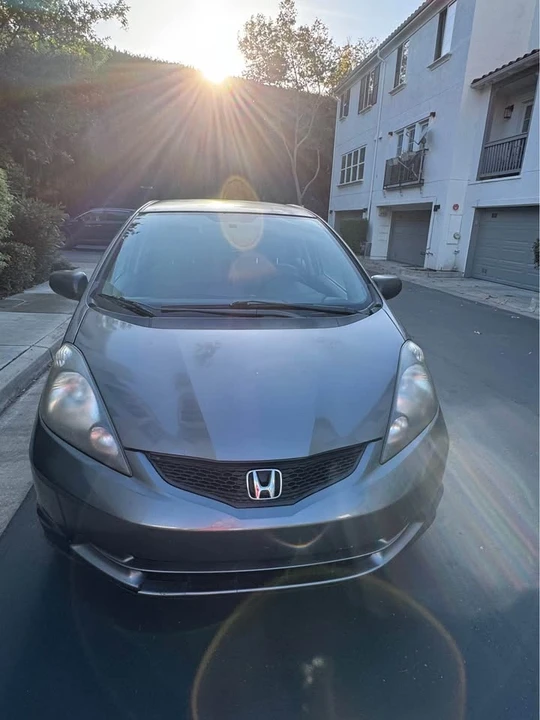 2011 Honda Fit - Image 8 of 9