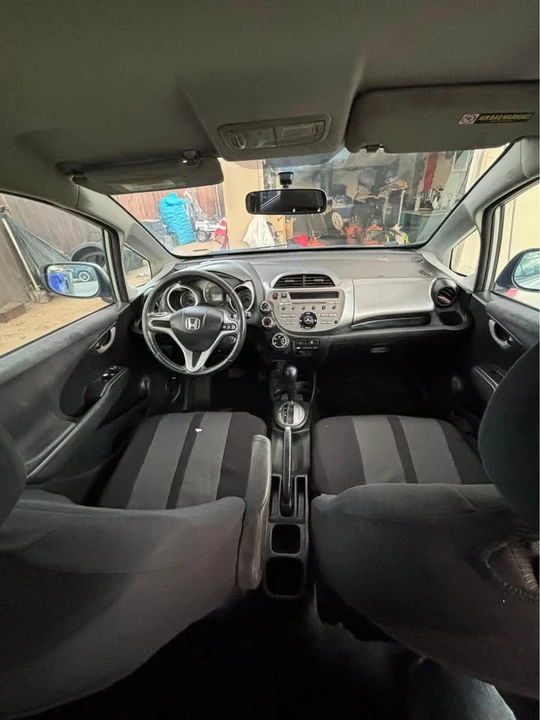 2011 Honda Fit - Image 4 of 8