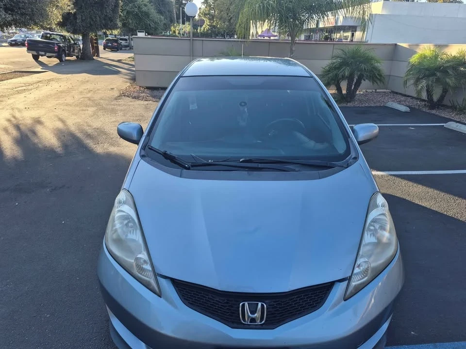 2011 Honda Fit - Image 3 of 10