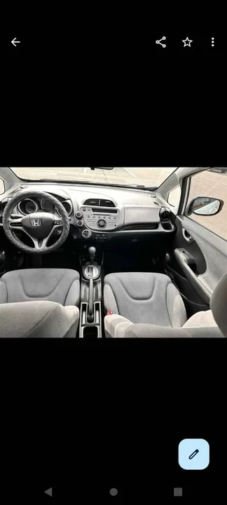2011 Honda Fit - Image 16 of 17