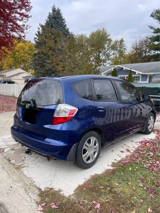 2011 Honda Fit - Image 4 of 19