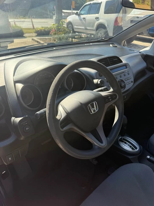 2011 Honda Fit - Image 7 of 13