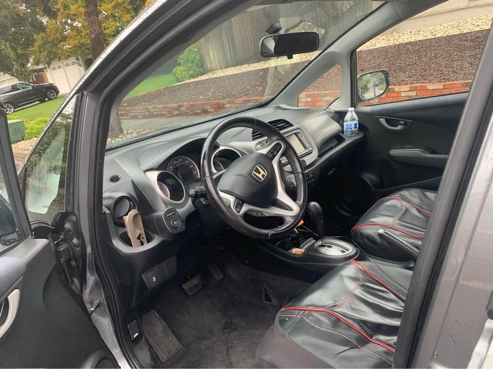2011 Honda Fit - Image 9 of 10