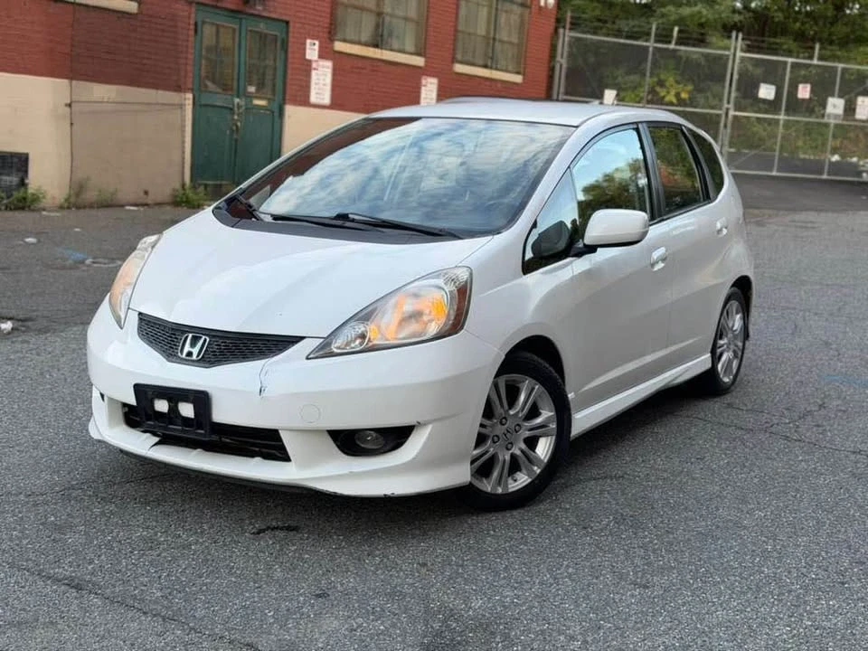 2011 Honda Fit - Image 6 of 10