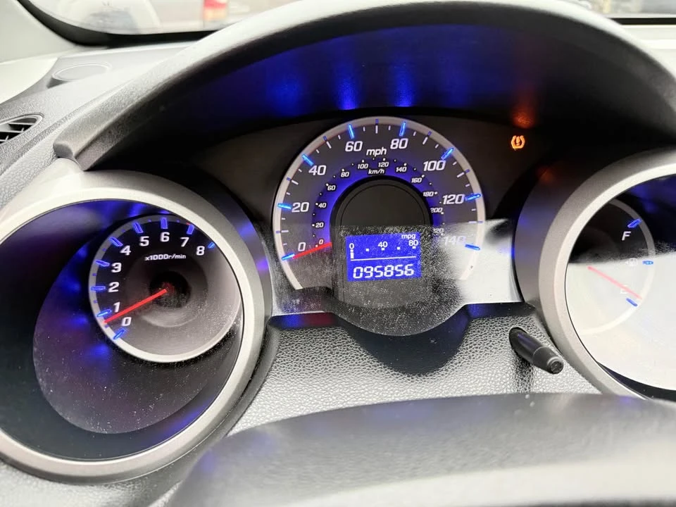 2011 Honda Fit - Image 7 of 11