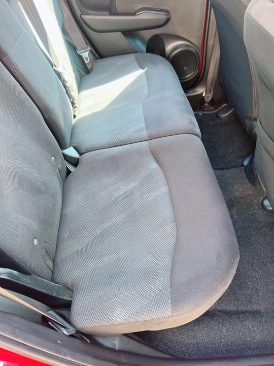 2011 Honda Fit - Image 9 of 12