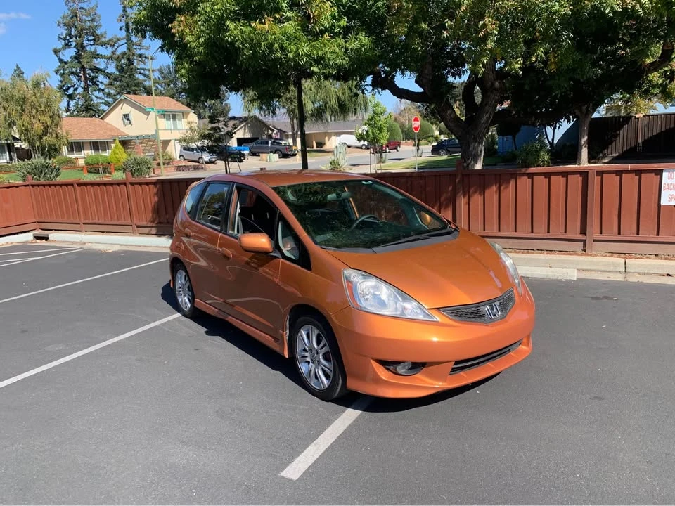 2011 Honda Fit - Image 4 of 8