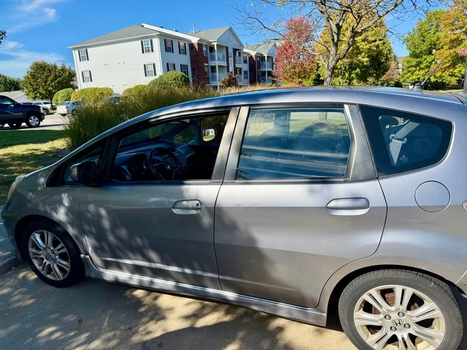 2011 Honda Fit - Image 4 of 8