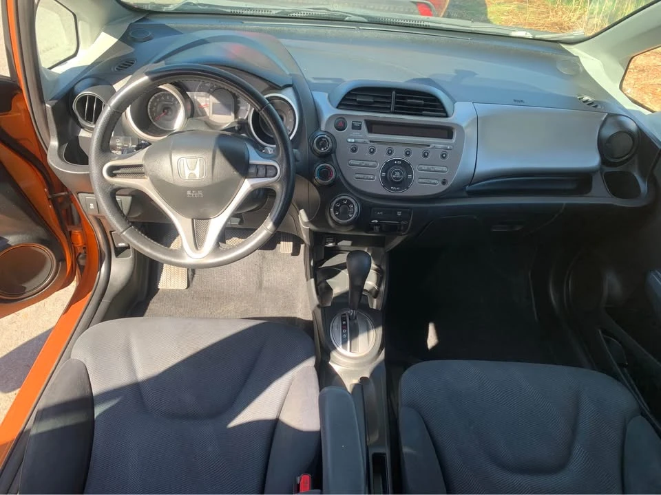 2011 Honda Fit - Image 7 of 8