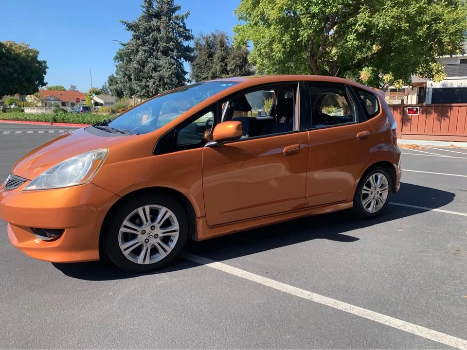 2011 Honda Fit - Image 6 of 8