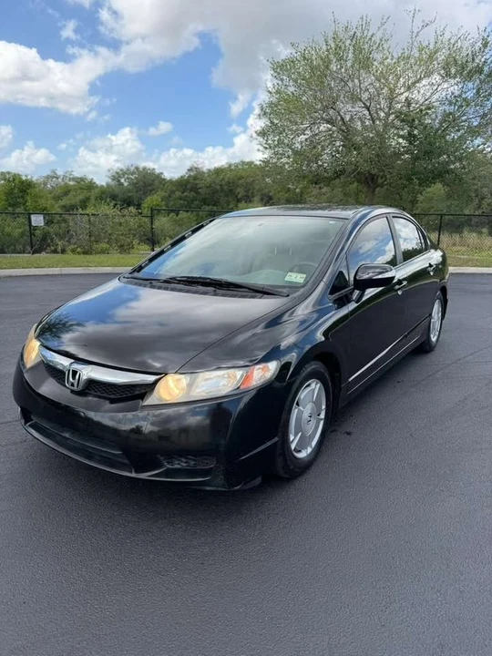 2011 Honda Civic 8th Gen - Image 2 of 19