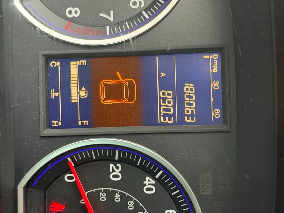 2011 Honda CR-V 3rd Gen - Image 8 of 8