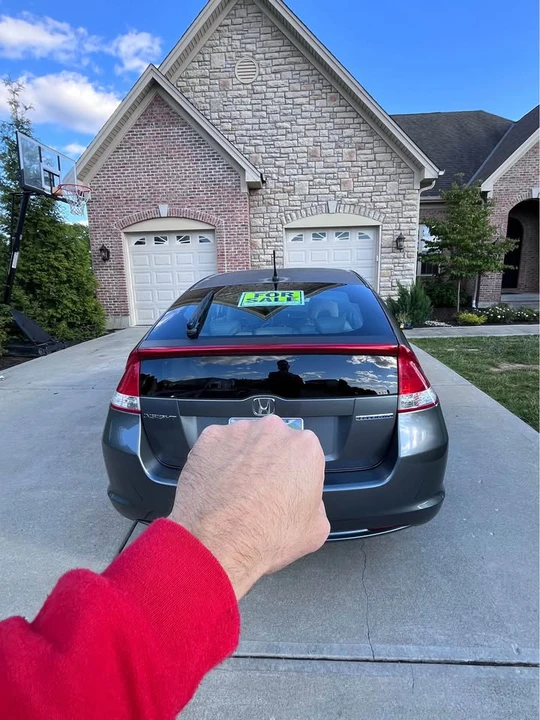 2011 Honda Insight 2nd Gen - Image 9 of 14