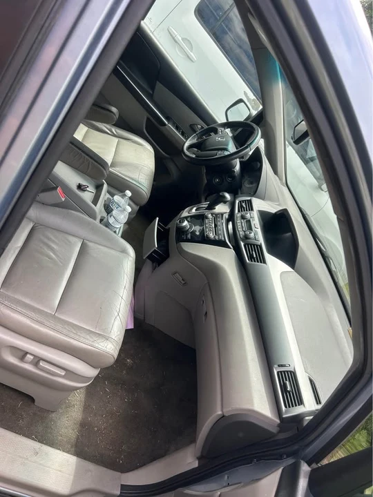 2011 Honda Odyssey - Image 3 of 7