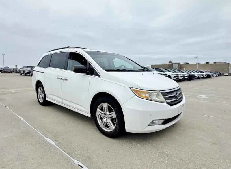 2011 Honda Odyssey - Image 3 of 20