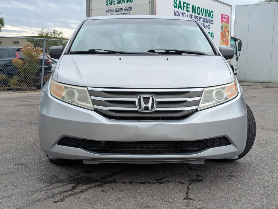 2011 Honda Odyssey - Image 6 of 17