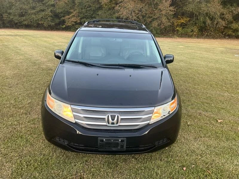 2011 Honda Odyssey - Image 9 of 19
