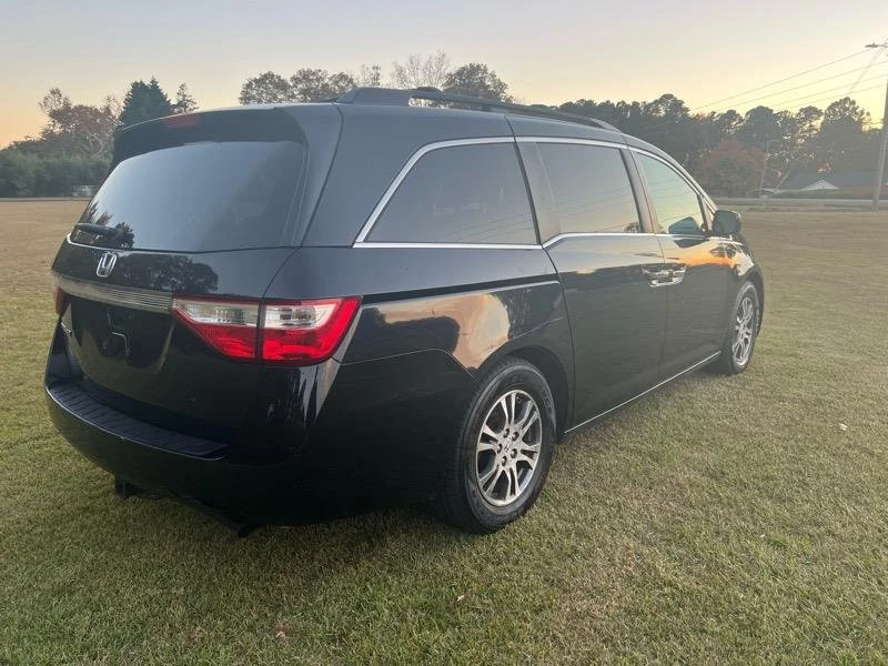 2011 Honda Odyssey - Image 7 of 19