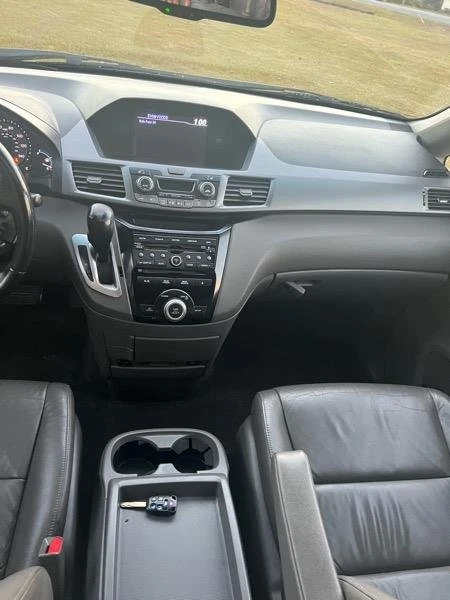 2011 Honda Odyssey - Image 19 of 19