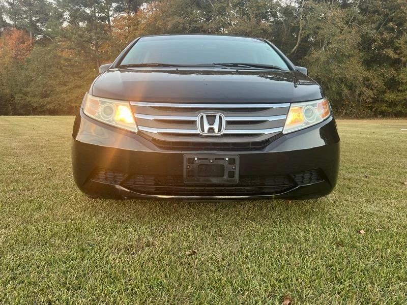 2011 Honda Odyssey - Image 11 of 19