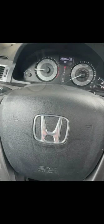 2011 Honda Odyssey - Image 14 of 14