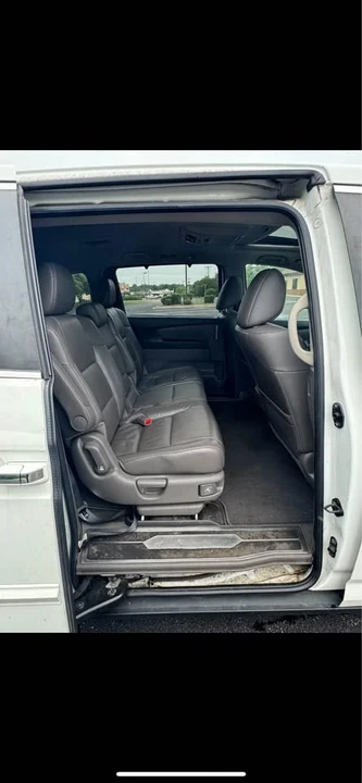 2011 Honda Odyssey - Image 7 of 14