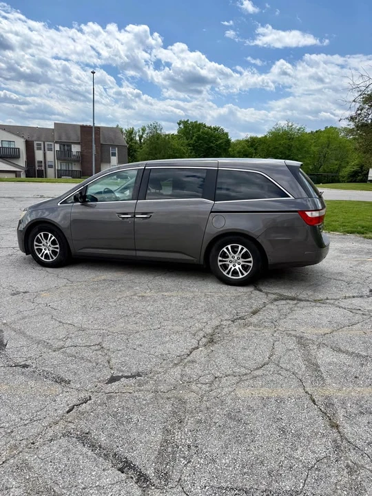 2011 Honda Odyssey - Image 4 of 20