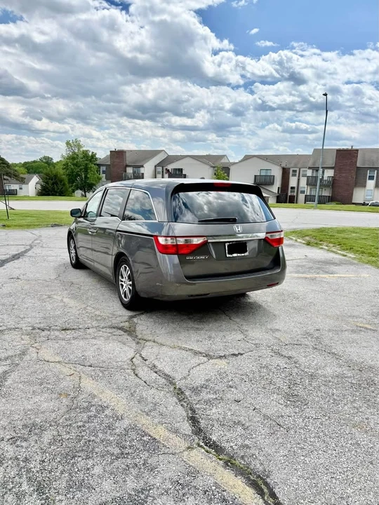 2011 Honda Odyssey - Image 6 of 20