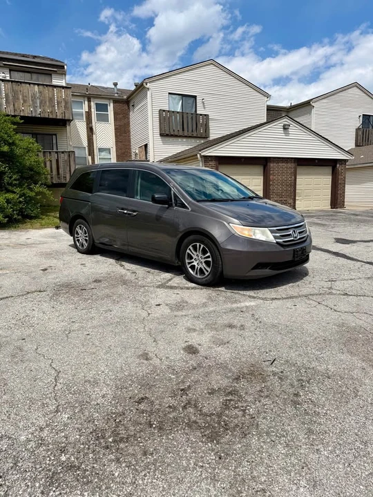 2011 Honda Odyssey - Image 12 of 20