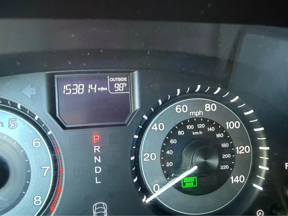 2011 Honda Odyssey - Image 8 of 18