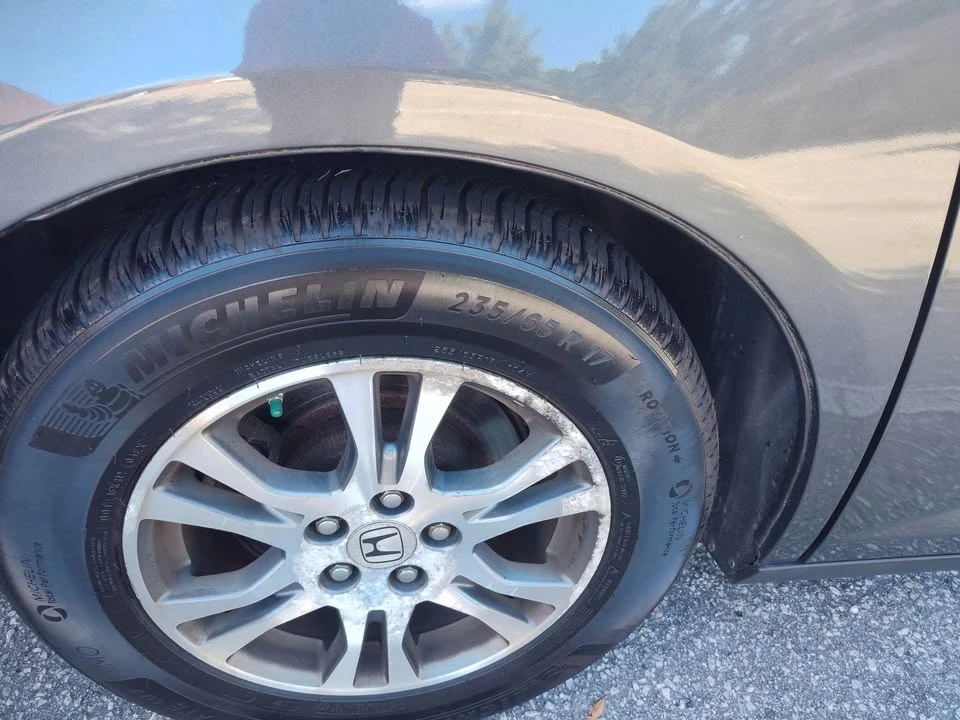 2011 Honda Odyssey - Image 15 of 20