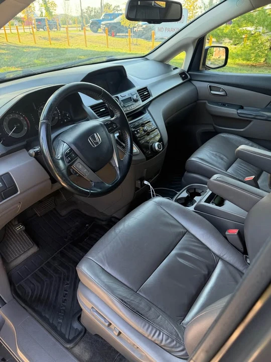 2011 Honda Odyssey - Image 8 of 8