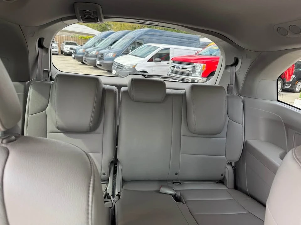 2011 Honda Odyssey - Image 7 of 12