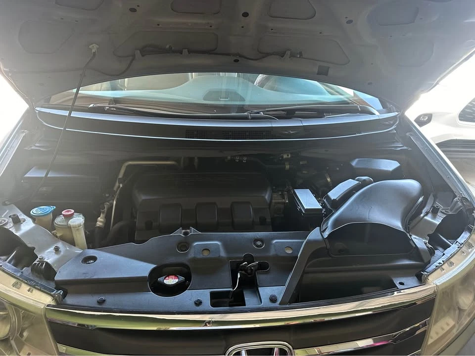 2011 Honda Odyssey - Image 3 of 4