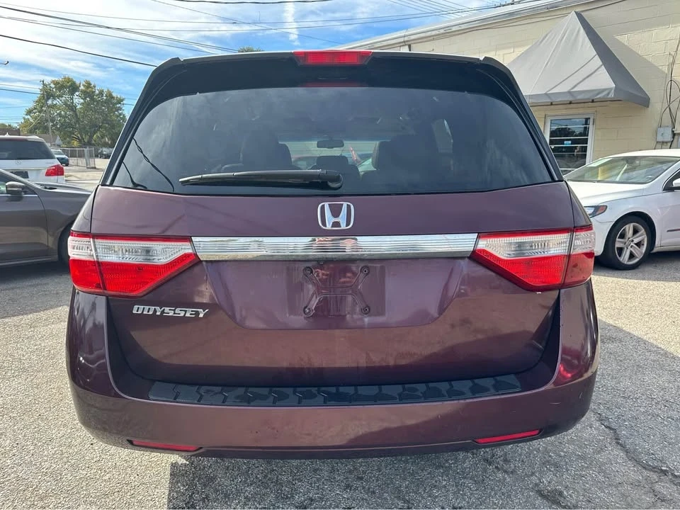 2011 Honda Odyssey - Image 6 of 20
