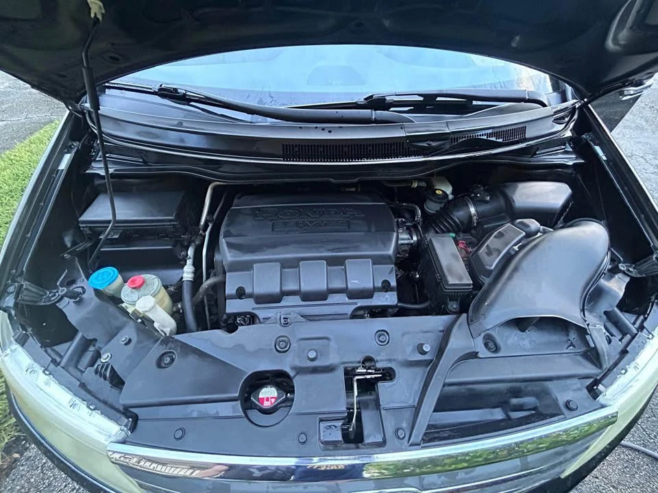 2011 Honda Odyssey - Image 8 of 9