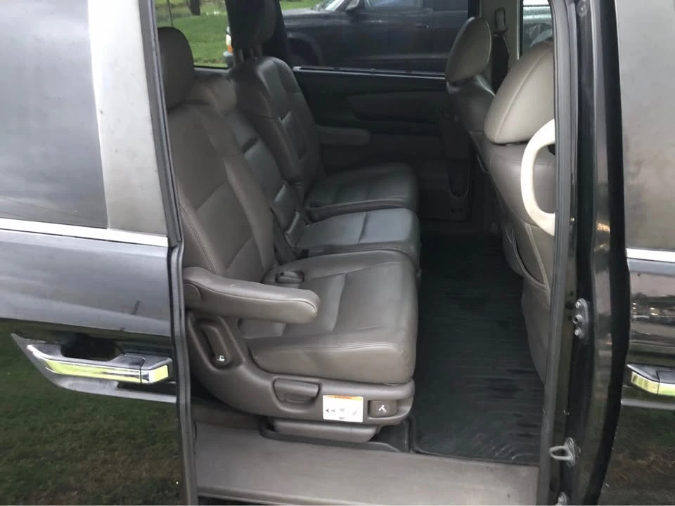 2011 Honda Odyssey - Image 3 of 9