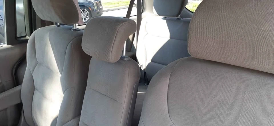 2011 Honda Odyssey - Image 11 of 16