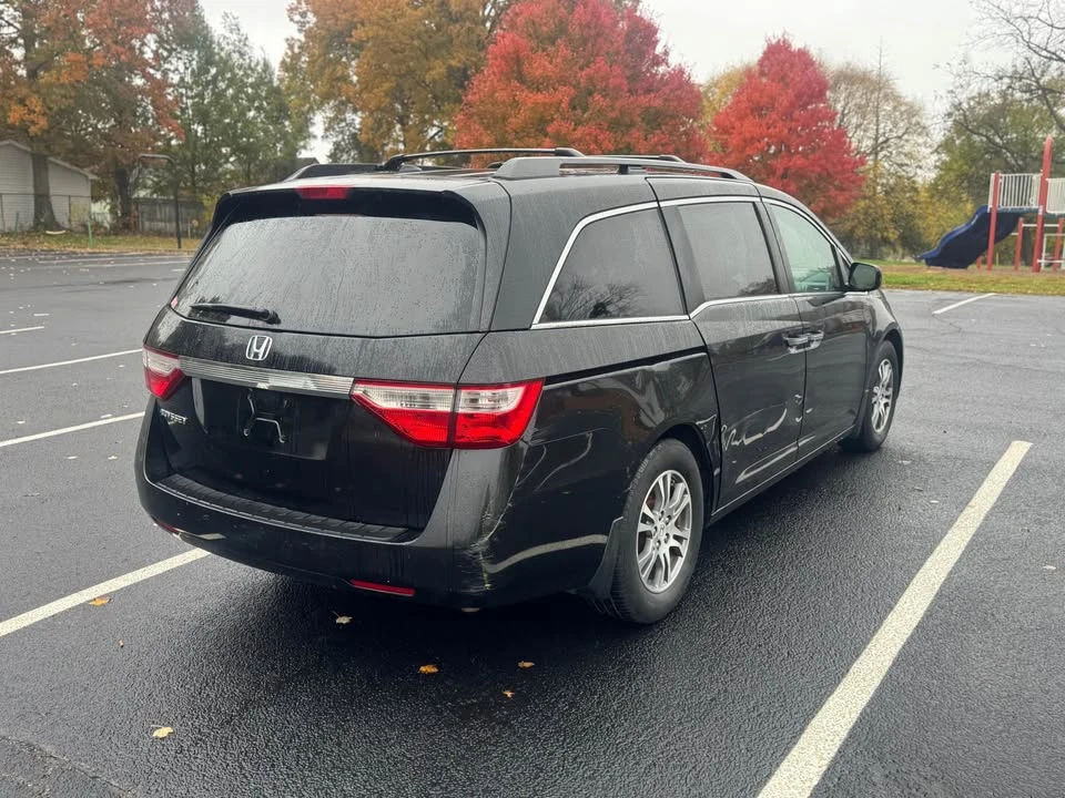 2011 Honda Odyssey - Image 5 of 20