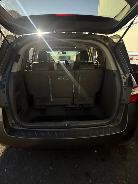 2011 Honda Odyssey - Image 5 of 9