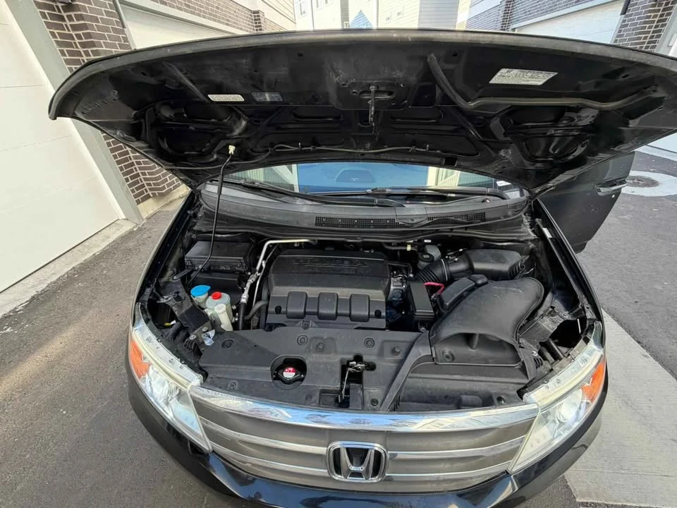 2011 Honda Odyssey - Image 7 of 12