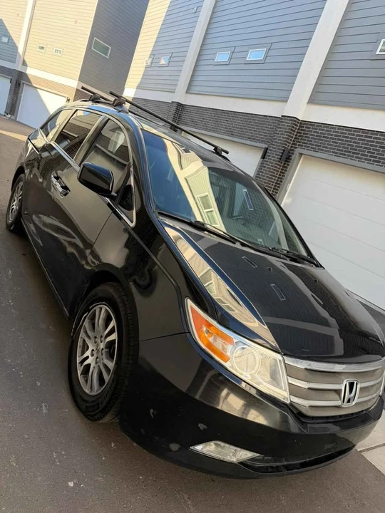 2011 Honda Odyssey - Image 5 of 12