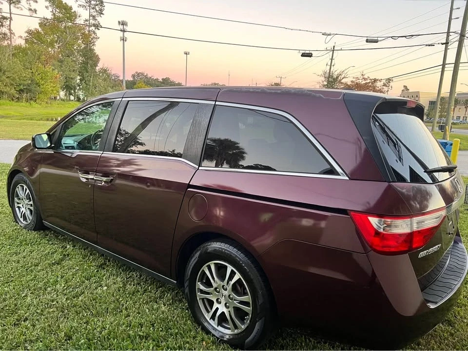 2011 Honda Odyssey - Image 4 of 13