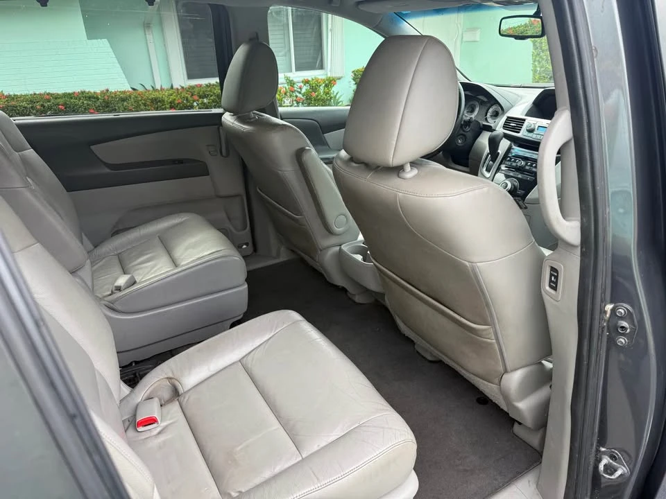 2011 Honda Odyssey - Image 7 of 9