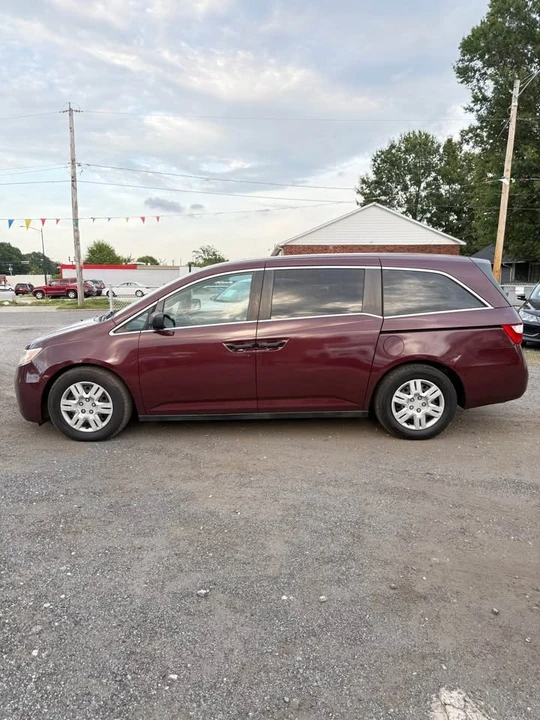 2011 Honda Odyssey - Image 4 of 14