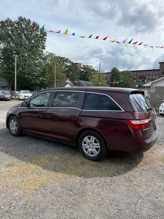 2011 Honda Odyssey - Image 4 of 15