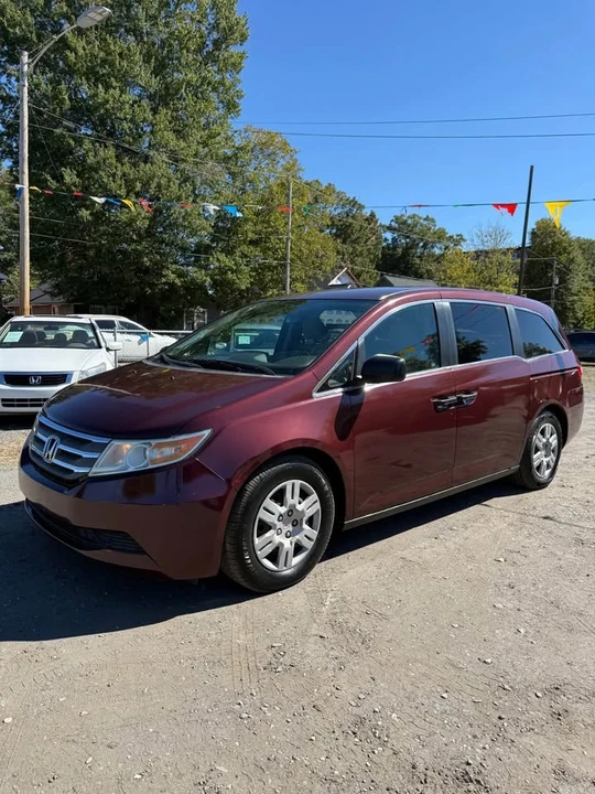 2011 Honda Odyssey - Image 12 of 20
