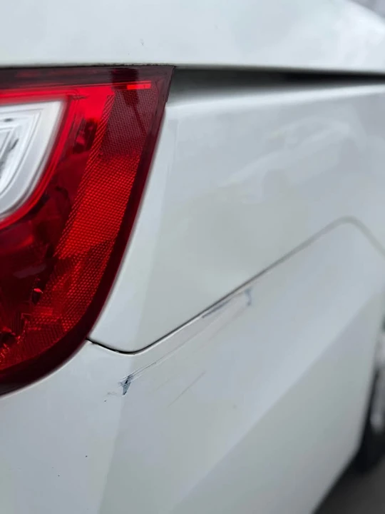 2011 Honda Odyssey - Image 8 of 16