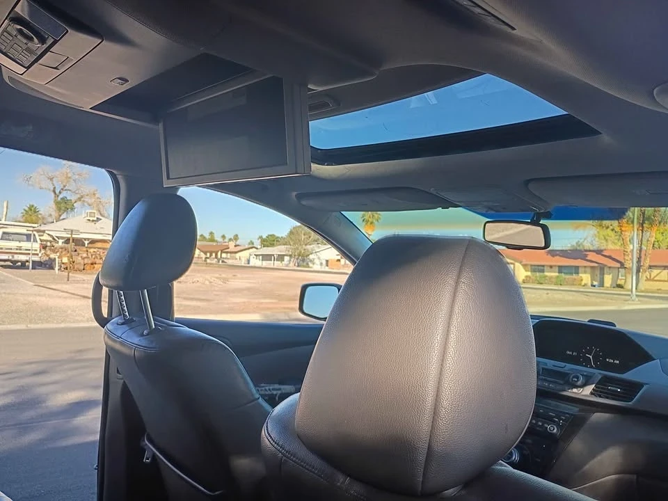 2011 Honda Odyssey - Image 14 of 14